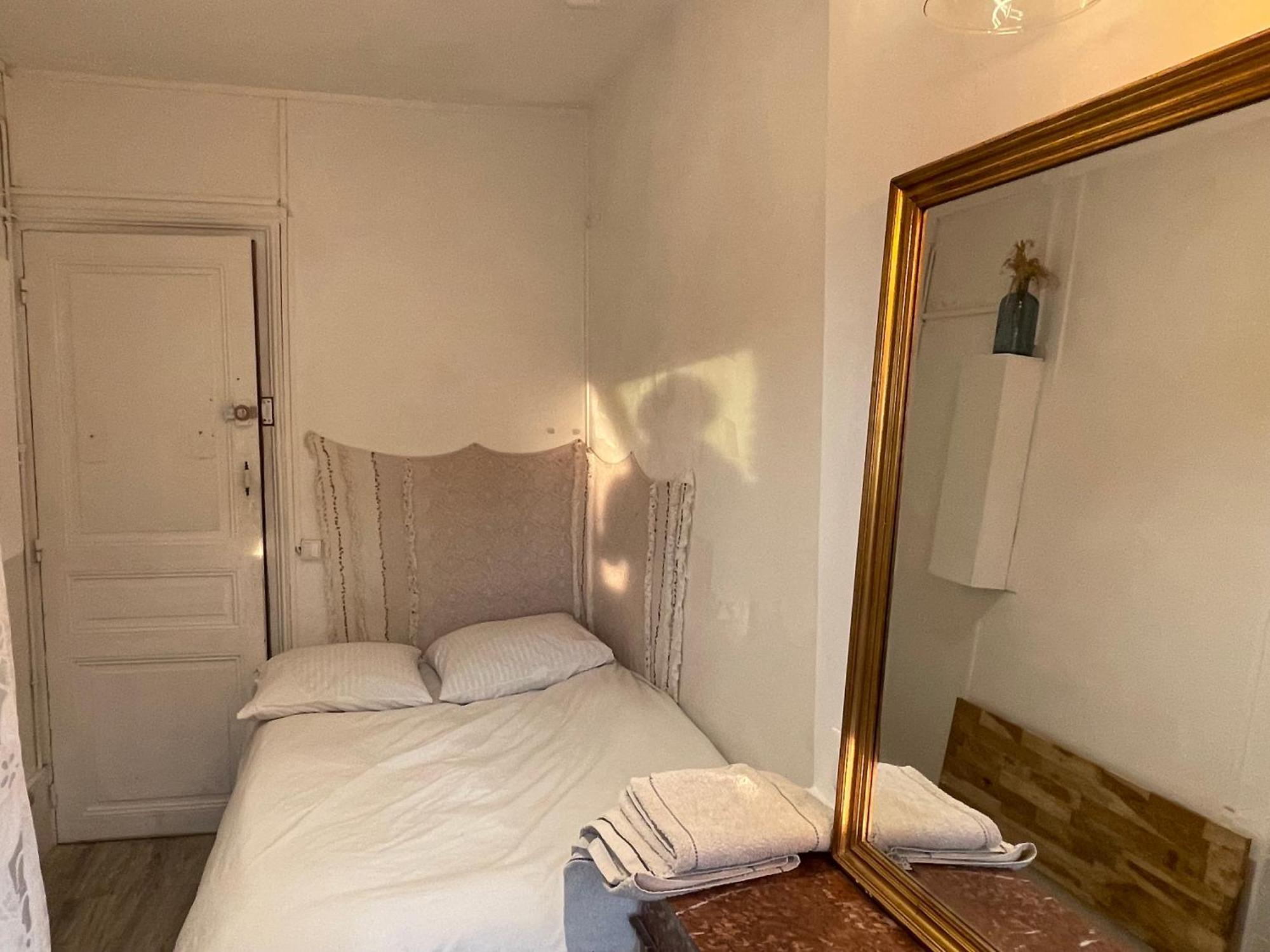 Belle Chambre Paris Extérieur photo